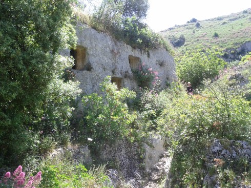 Grave openings at Pantalica